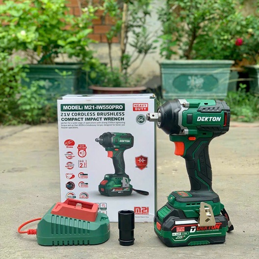 Bạn nên chọn dòng máy nào cho gara oto xe máy?